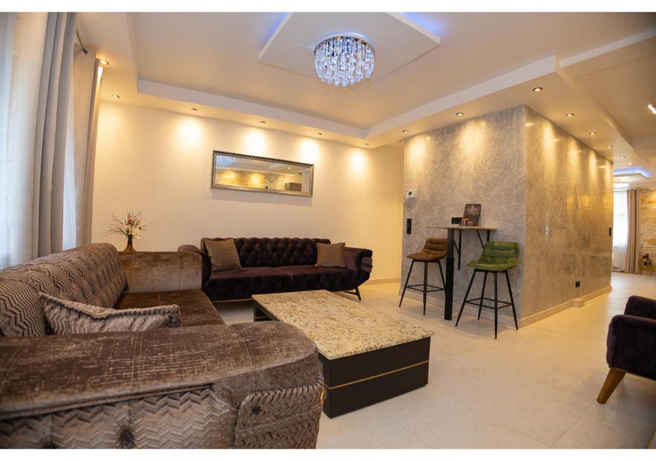 Aix La Chapelle, Exclusive Apartments, Wellness And More, Hotel